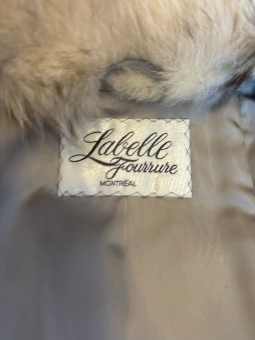 Luxury Women's Long silver sapphire blue fox Fur Coat - Light Gray - Picture 12 of 17